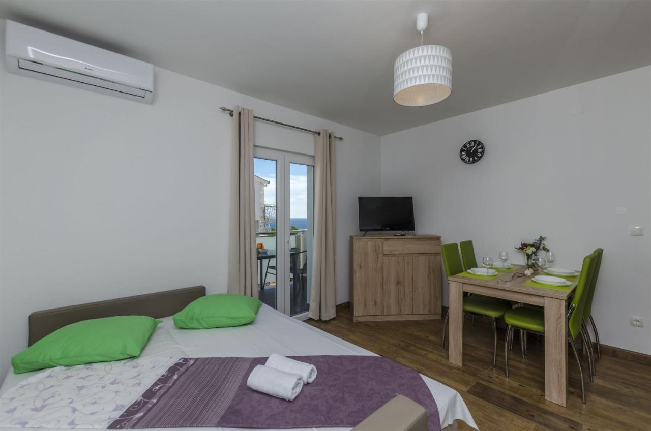 Apartments Lorenzo Локва-Рогозниця Екстер'єр фото