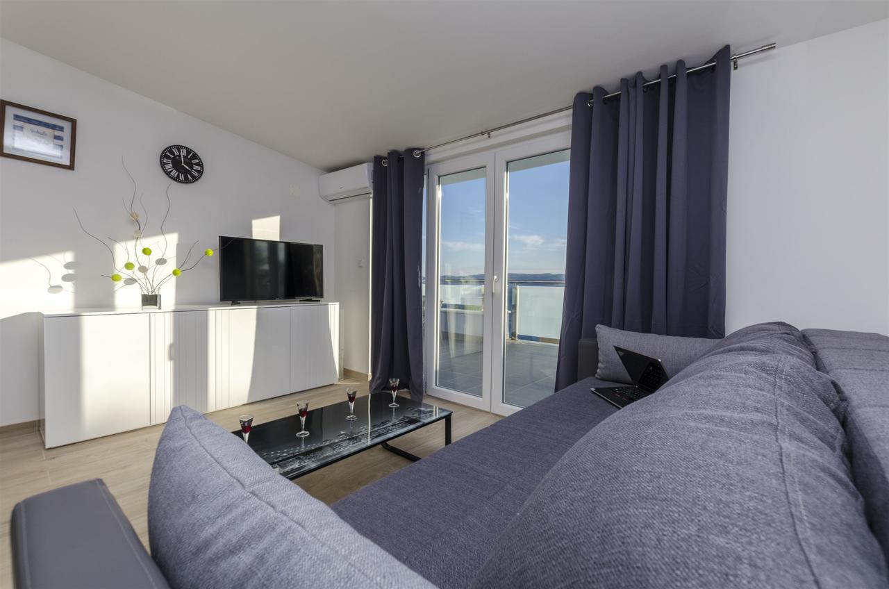 Apartments Lorenzo Локва-Рогозниця Екстер'єр фото